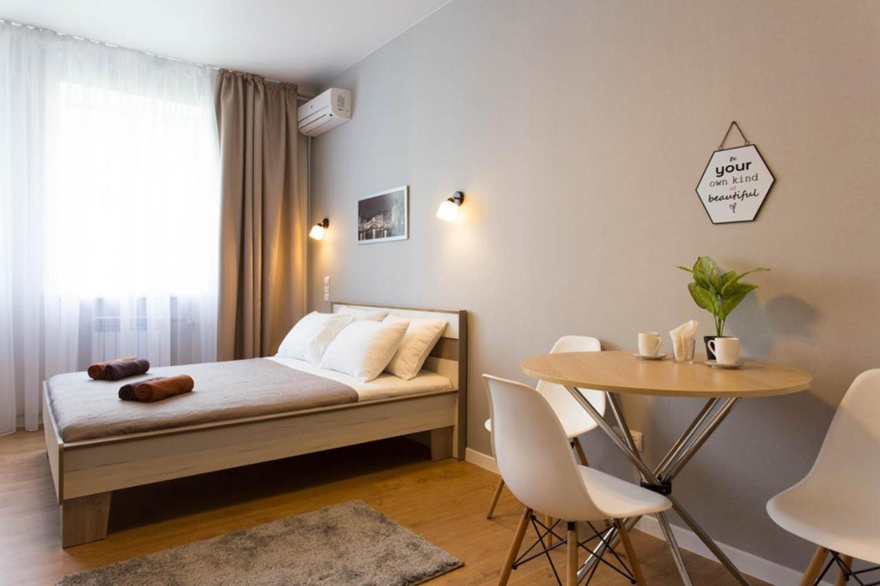Modern Studio, Metro Yaroslava Mudroho And Universytet - Chernyshevska Str 95-2 Charkov Exteriér fotografie